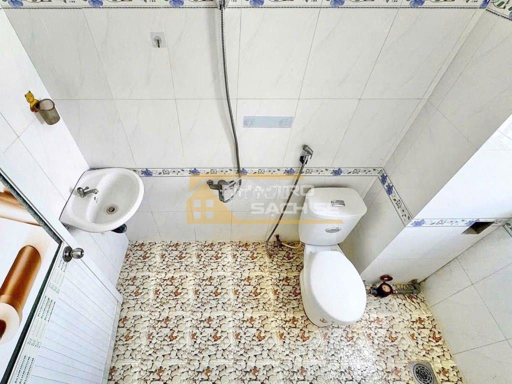 Chính chủ cho thuê trọ giá rẻ gân công ty phân mền quang trung - 2