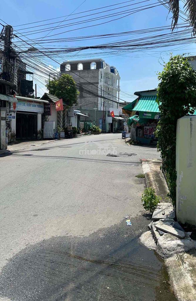 Cho thuê nhà có gác đúc dĩ an - 3