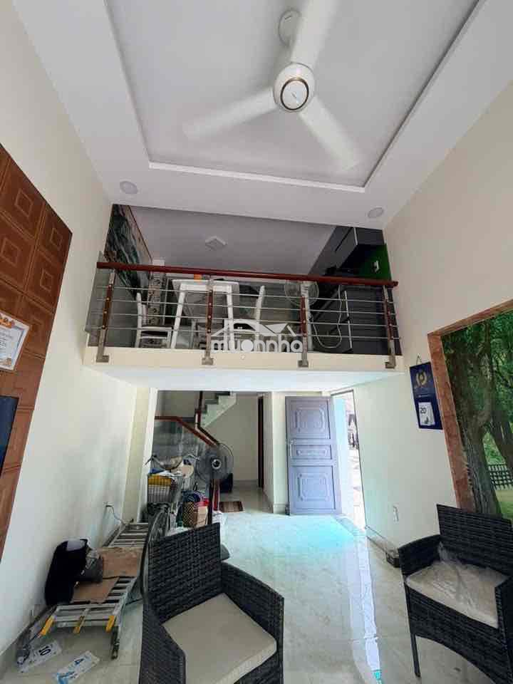Cho thuê nhà mới  nguyên căn full nội thất hẻm, đường số,p.cát lái,q2