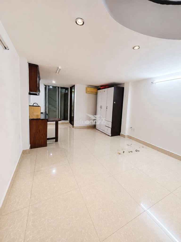 Căn hộ tầng trệt + tầng lửng đúc thật 50m² – 2wc – hẻm xe hơi - 3