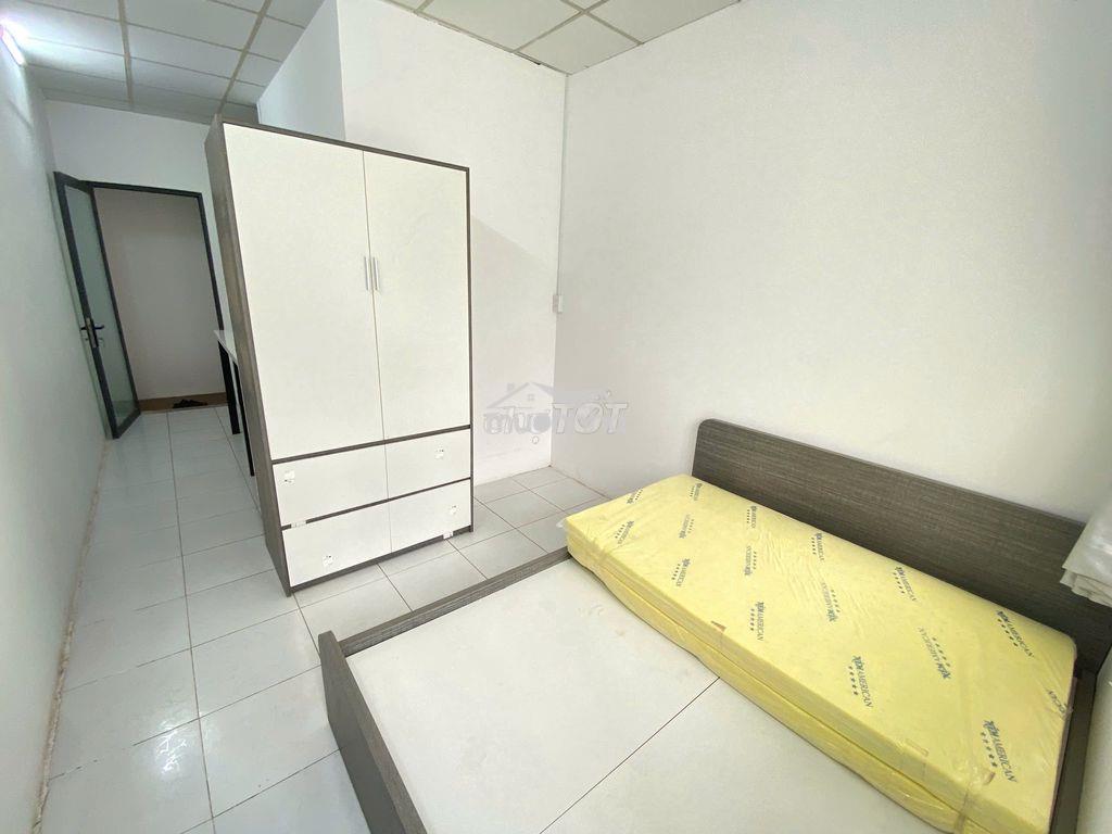 Cho thuê phòng chdv ban công thoáng phạm văn hai tân bình - 2