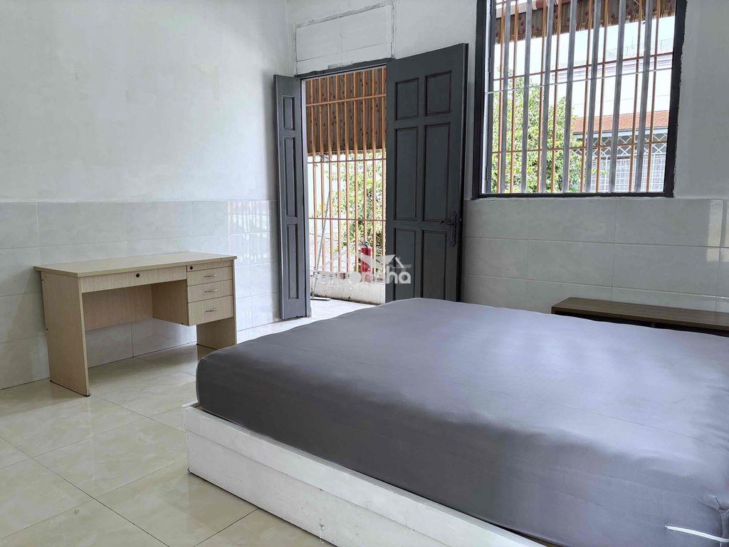 Cho thuê phòng full nội thất – ban công – thủ đức - 4