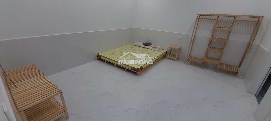 Chdv chợ phạm văn hai - tầng trệt 25m2, wc riêng full nt - 4tr5 - 4