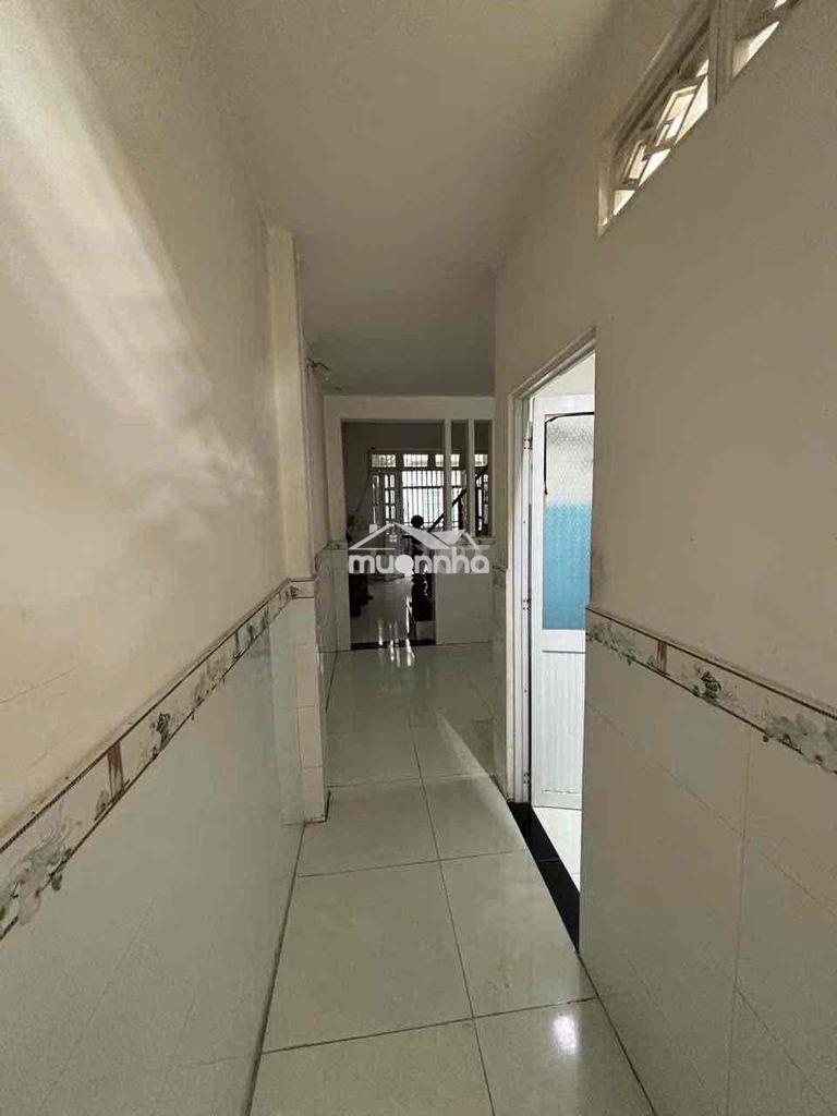 Nhà sổ chung khánh bình  4*15 2 phòng ngủ 2 wc sân xe máy đường oto  g - 2