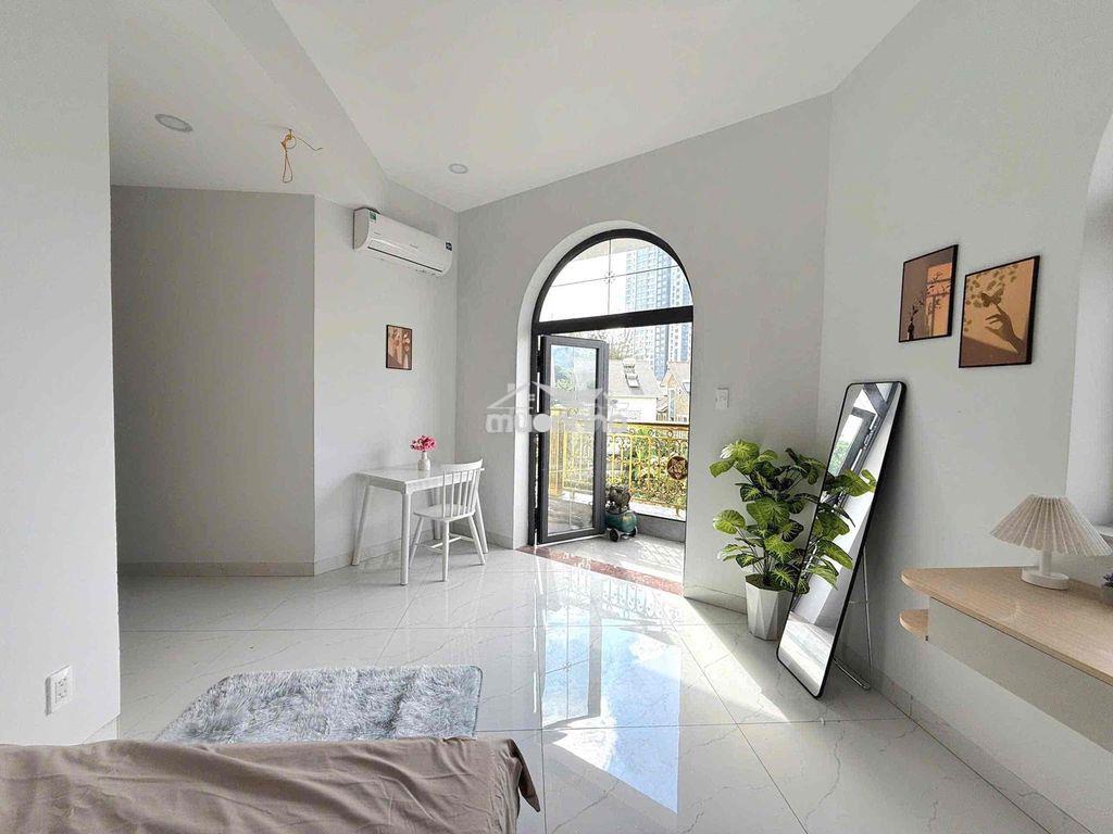 Còn phòng bancol thang máy ngay nguyễn trãi - cống quỳnh - 4