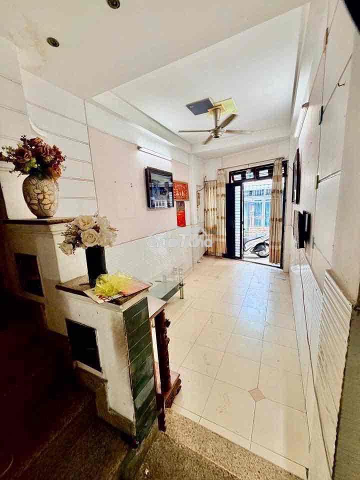 Cho thuê nhà hẻm 1/ nguyễn trọng tuyển , p. tân sơn hoà