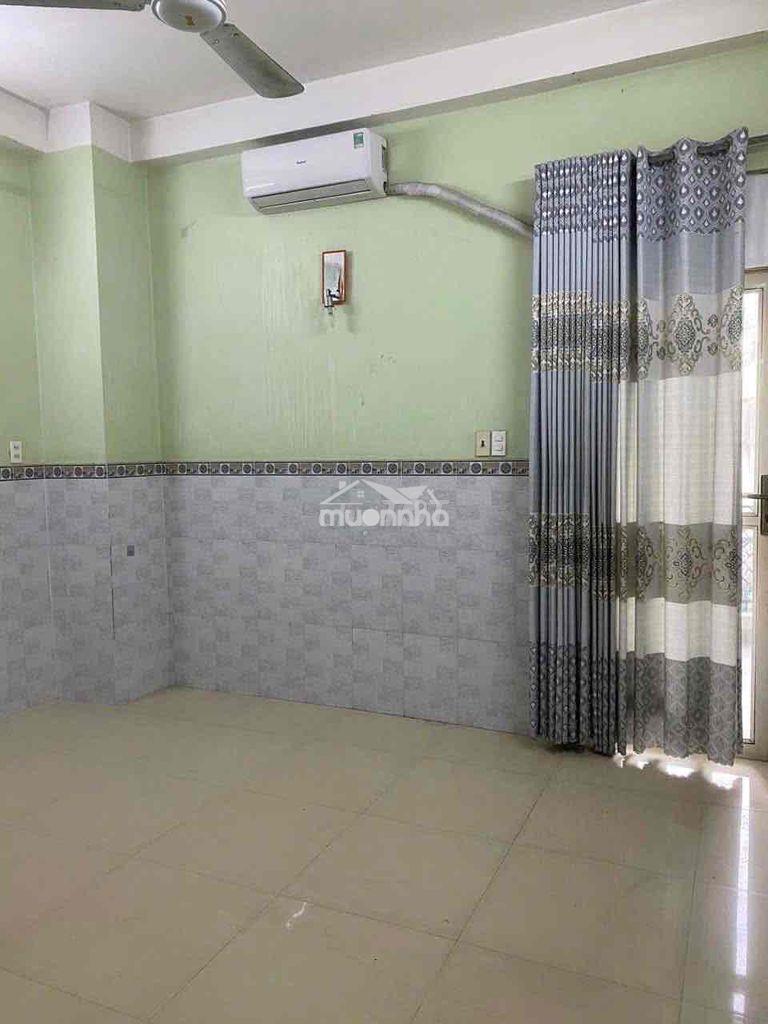 Cho thuê nhà hẻm xe hơi 4x16m 3lầu 5pn.4wc nguyễn văn công 16tr - 3