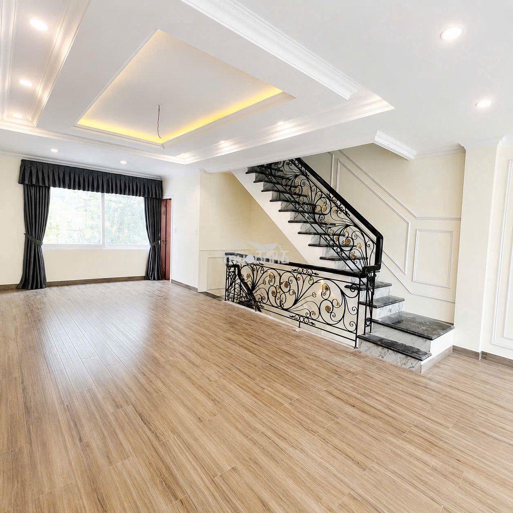 🔥Nhỉnh 8 tỷ 🔥 siêu phẩm ngay đại học rmit- 5 tầng - 3