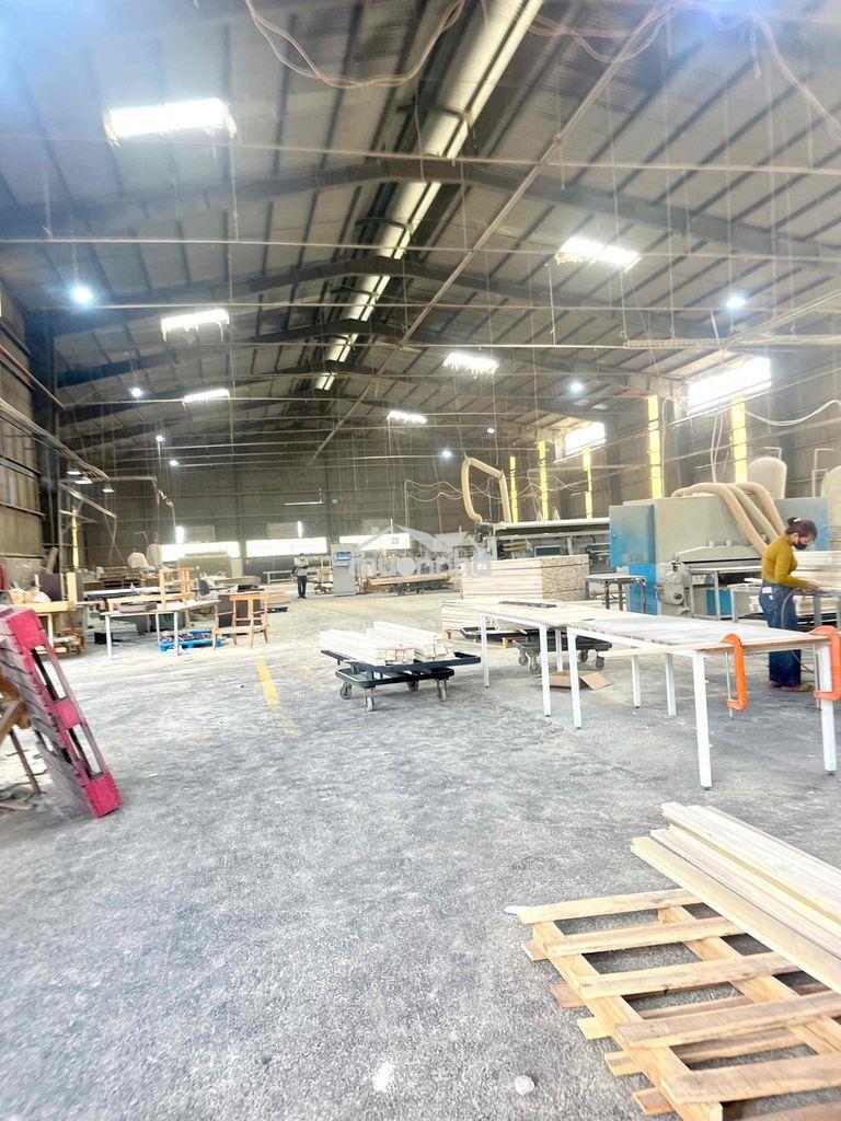 Cho thuê xưởng 1900m2 giá thuê 165tr tại thuận an