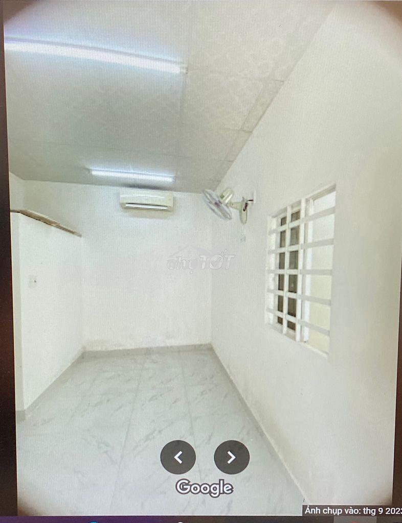 Phòng mới ngay cđ công thương cho thuê ngay
