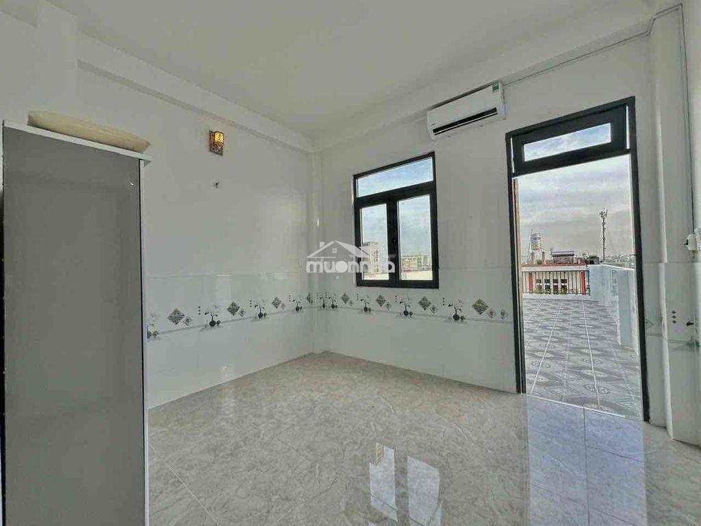 Ban công tách bếp ngay trần thị cờ - 3