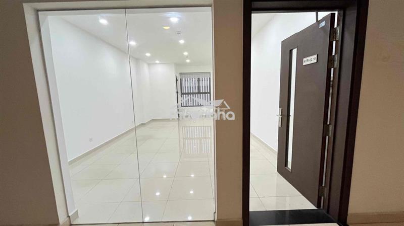 Office newton phú nhuận 34m2-11,5 triệu/t