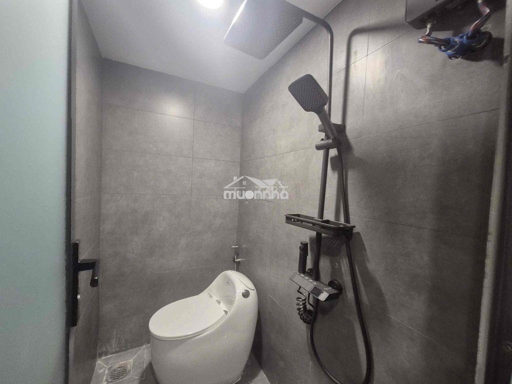 Cho thuê nhà nguyên căn 2ph ngủ 2wc nằm mgwy ngã tư hàng xanh - 4