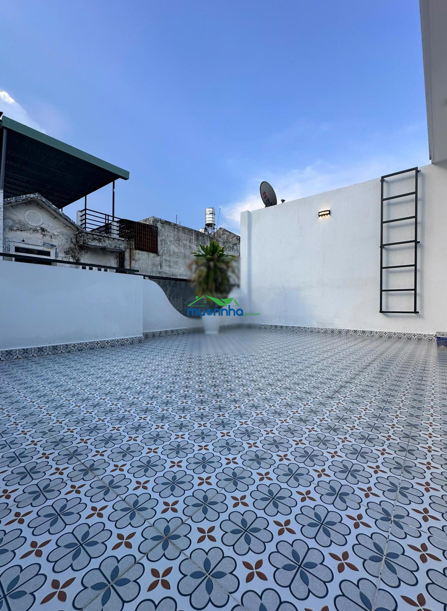 Ngộp nợ thở oxy giảm 1 tỷ nhà 6mx11m 3 lầu - đặc biệt phòng ngủ dưới trệt - 2