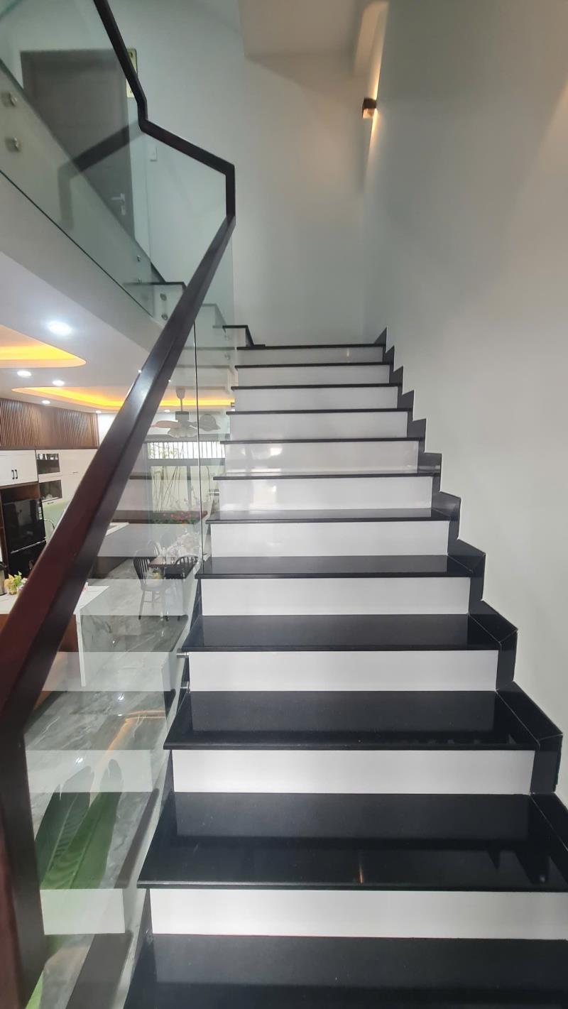 Cho thuê nhà phố lavida vũng tàu full nội thất cao cấp chỉ việc xách vali vào ở giá chỉ 18tr/tháng!