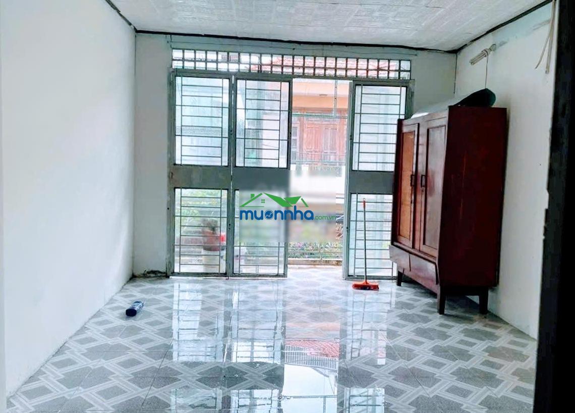 Trần xuân soạn q7 - nhà ngang hiếm 7.3m - hẻm xe hơi - 1 sẹc cách mặt tiền chỉ 20m - ra lottemart