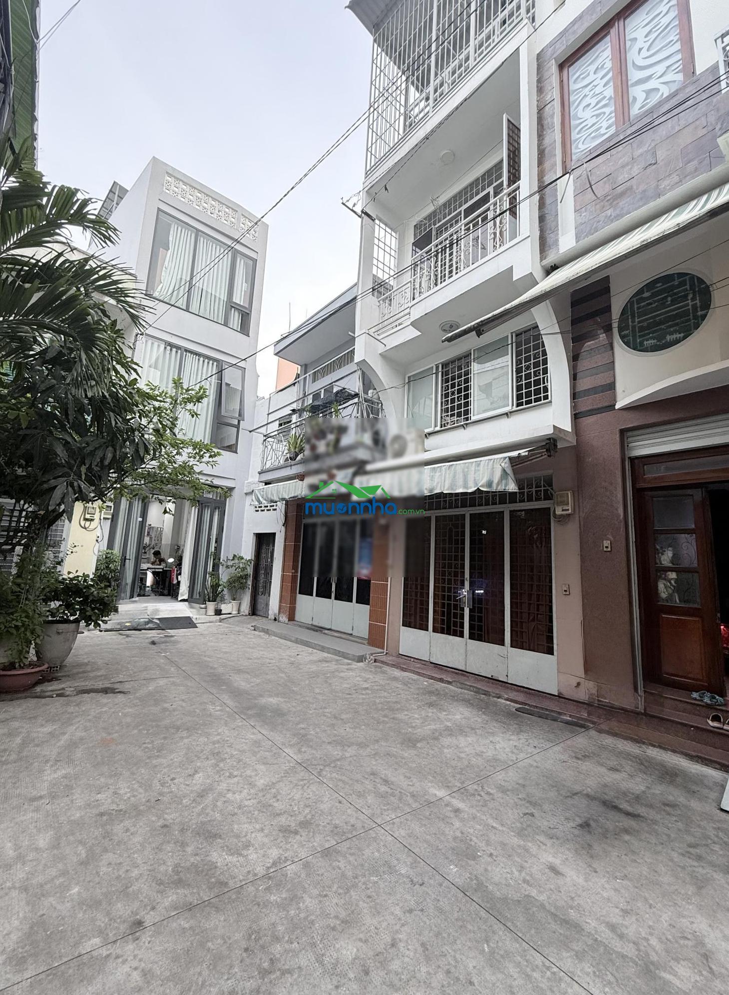 Nhà ngay cmt8 ô tô đậu cửa hiếm trong khu vực - 3
