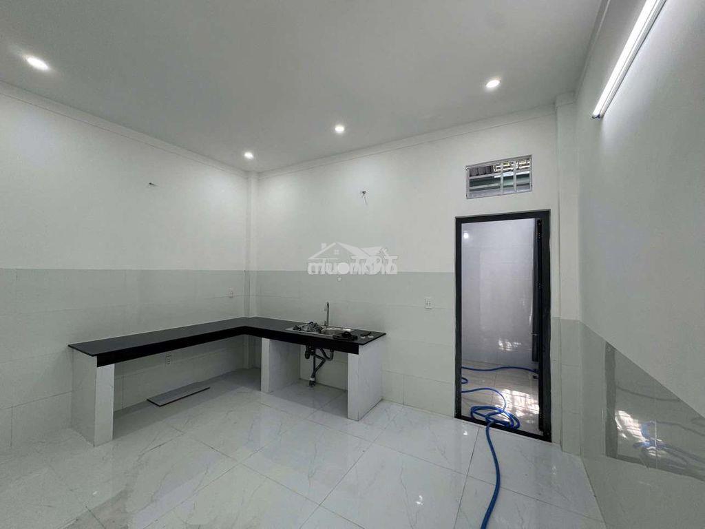 Nhà cấp 4 đường số 2 sân vận động đông hòa  - 4