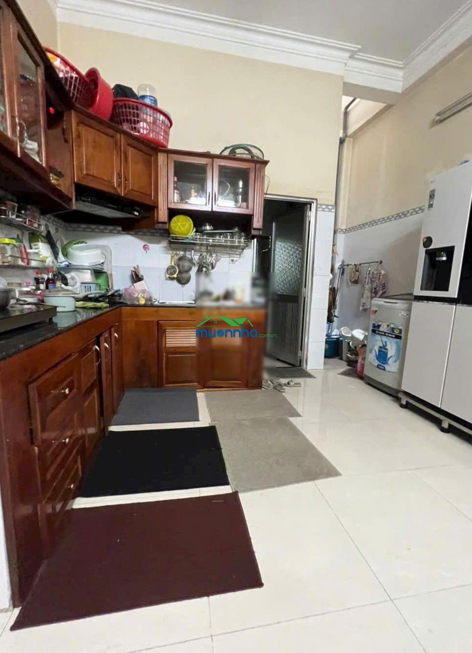 Nhà 3 tầng ngay vincom thủ đức - 103m² ngang 6m vuông như tờ a4