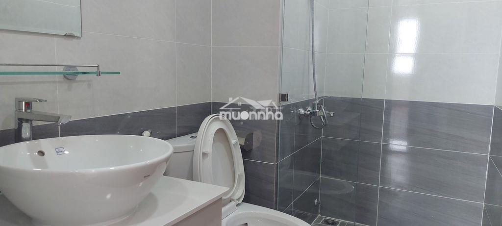 Anh trai nhờ bán gấp căn hộ phúc đạt connect quốc lộ 1k lầu 21 view q1 - 2