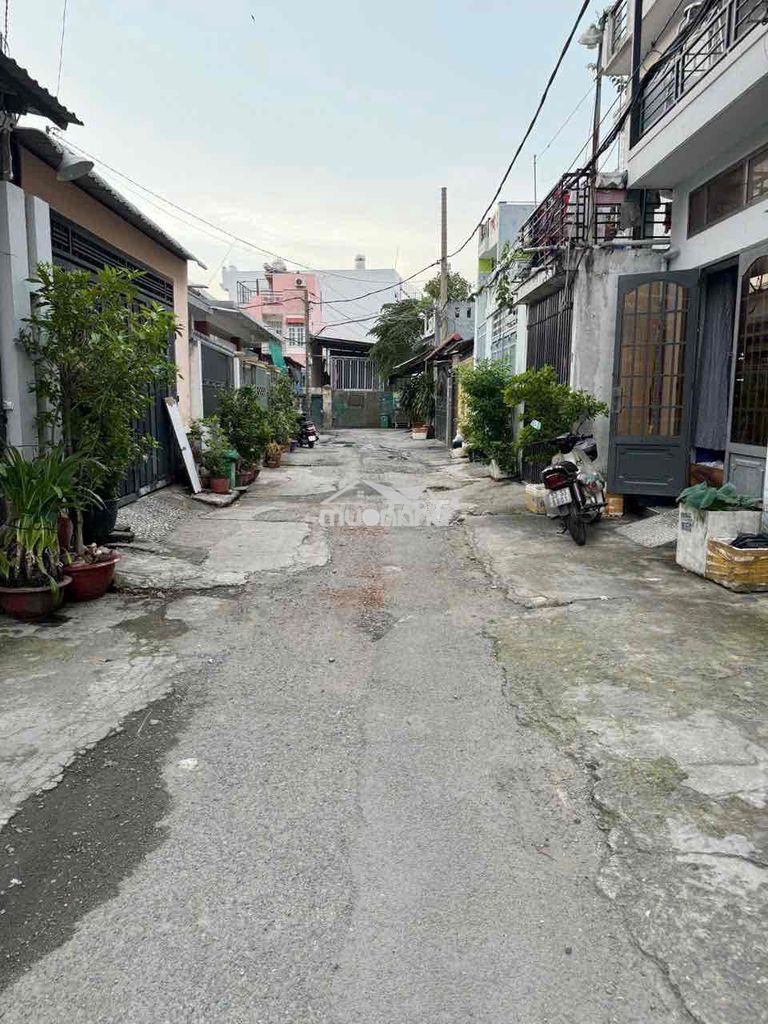 Cần bán nhà 1 đời chủ, gần chợ,trường học,bến xe.... - 3
