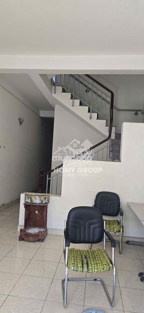 Nhà nguyên căn 4pn - đồng văn đồng - kdc đồng bộ - đường thoáng - 4