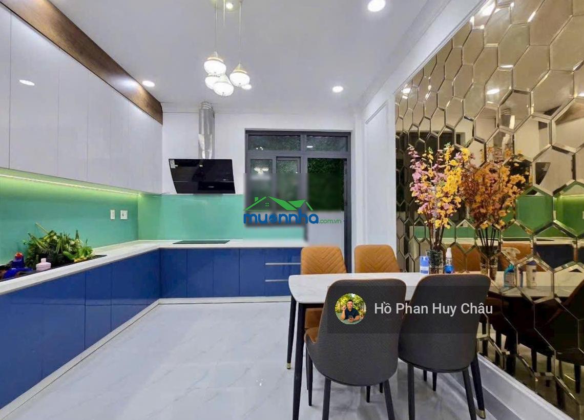 Chỉ 7 tỷ 2 - có ngay nhà đẹp quận 7