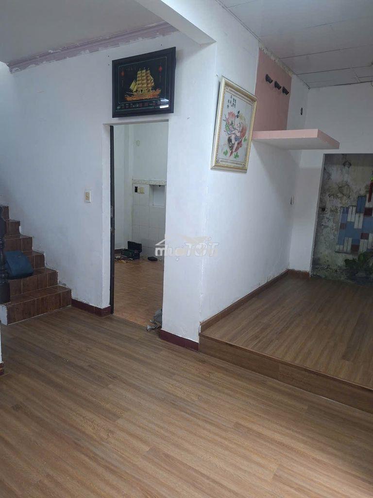 Nhà thuê hẻm 33 lý chiêu hoàng , q.6 , dtsd 70m2 - 2