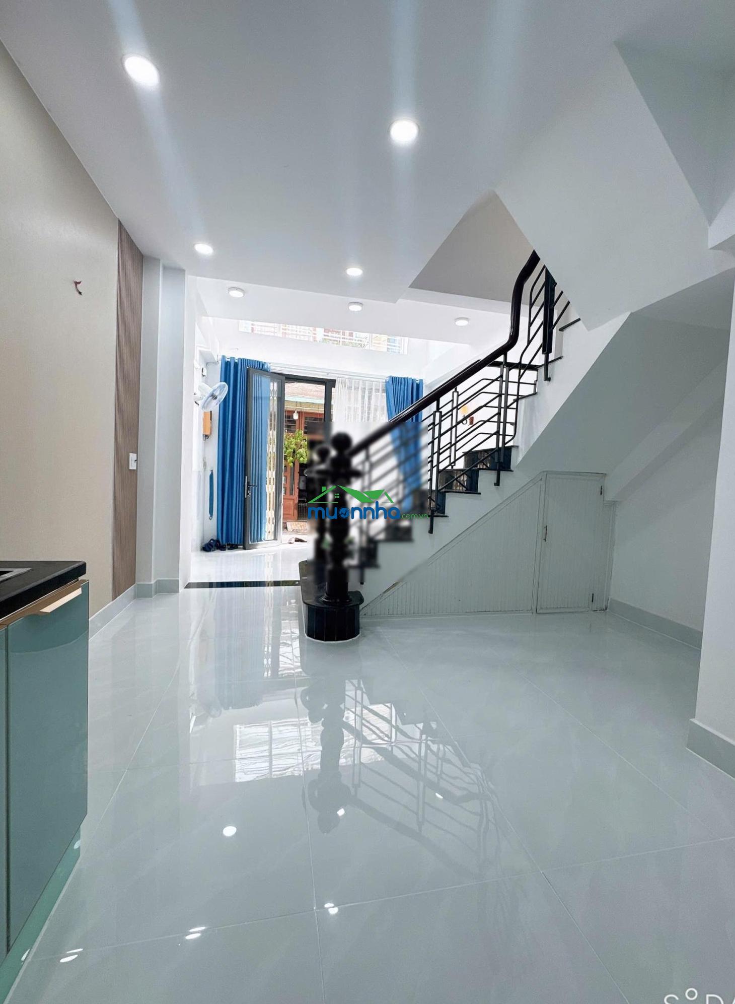 Bán nhà hẻm 5 m đường đỗ nhuận. cách mt 15m. hẻm thông xe hơi đậu cửa dt: 4,3 x 11m - 2