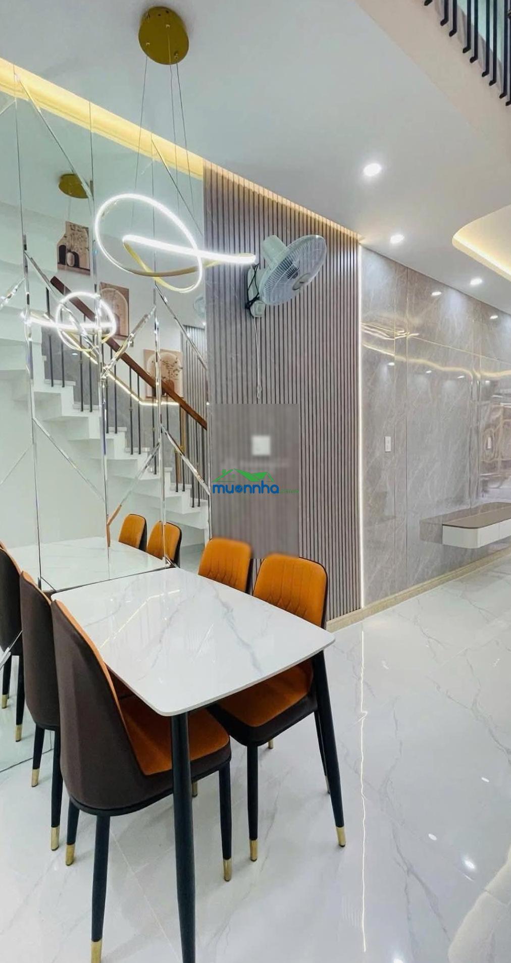 Siêu phẩm lên sóng - 56m² - 2 tầng- hẻm 7m- xe tải thông. chỉ 6.39 tỷ - lê trọng tấn full nội thất - 2