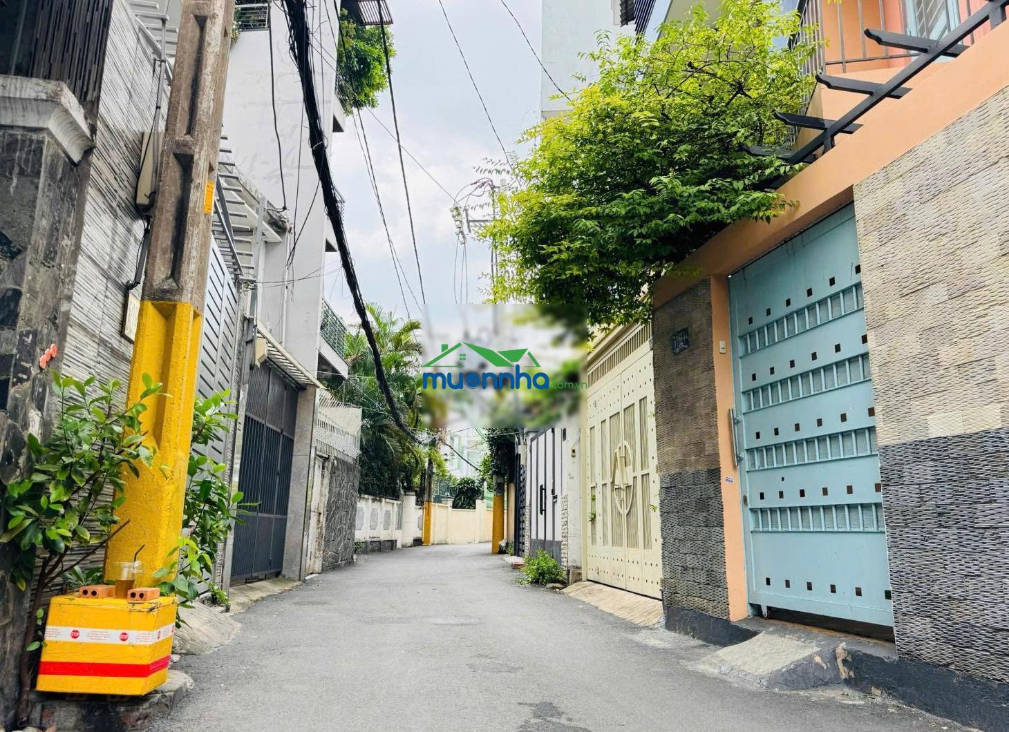 Ngay quận 1! hẻm xe hơi nơ trang long, p7 - dt: 4.1 x 17.4m (67.40m2) - 4 tầng (5 pn) - chỉ 11.9 tỷ