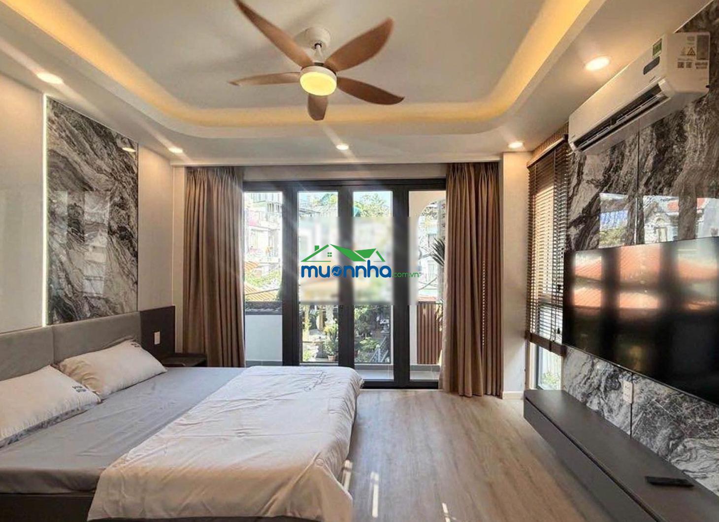 Nhà 4 tầng - 6 tỷ hơn - hẻm oto - 3pn 3wc - ngã tư hàng xanh - 3