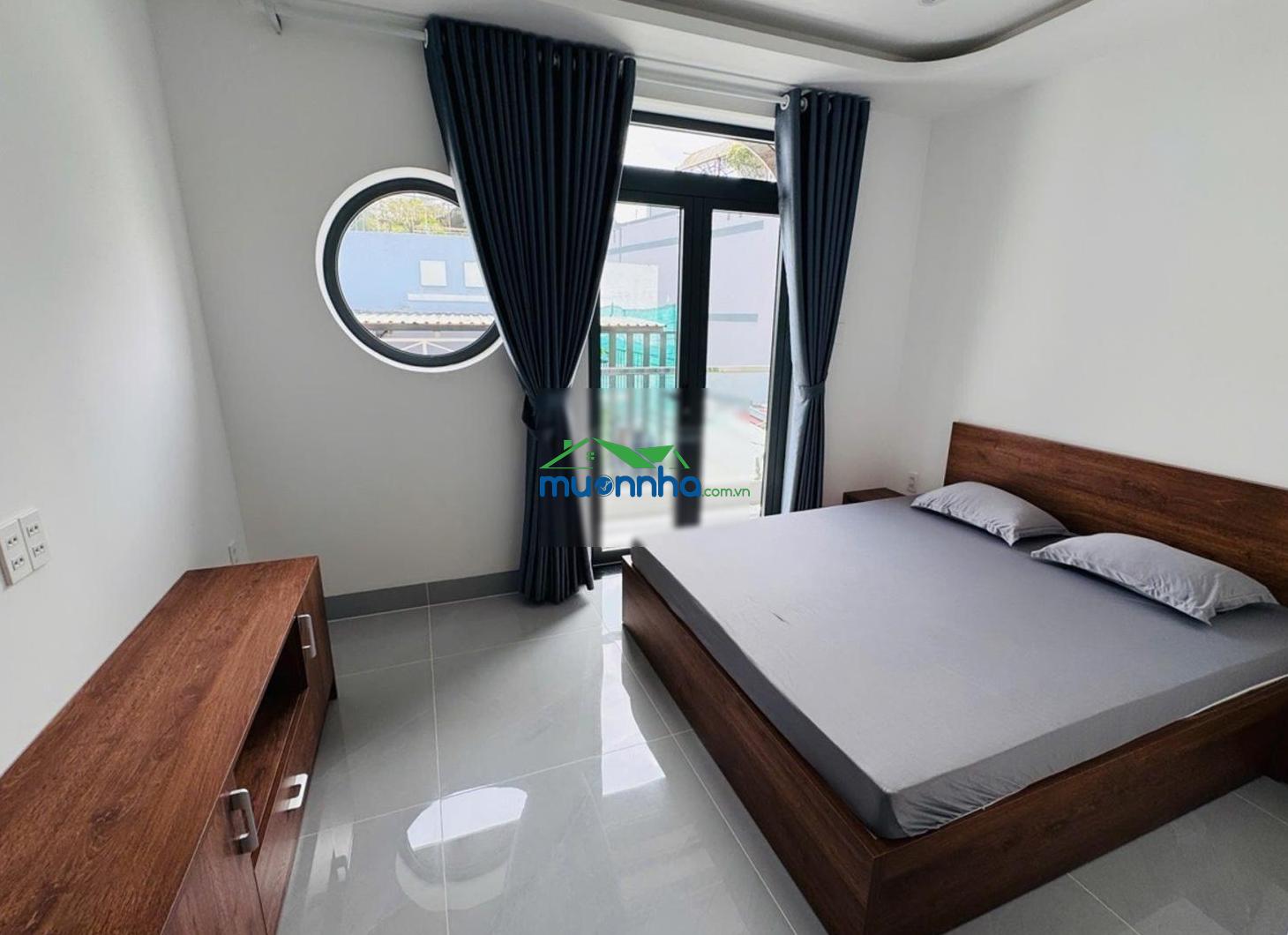 Nhà có thang máy, cạnh ngay nguyễn duy trinh, khu dân trí cao, tiện ích xung quanh đủ đầy, 9,8 tỷ - 2