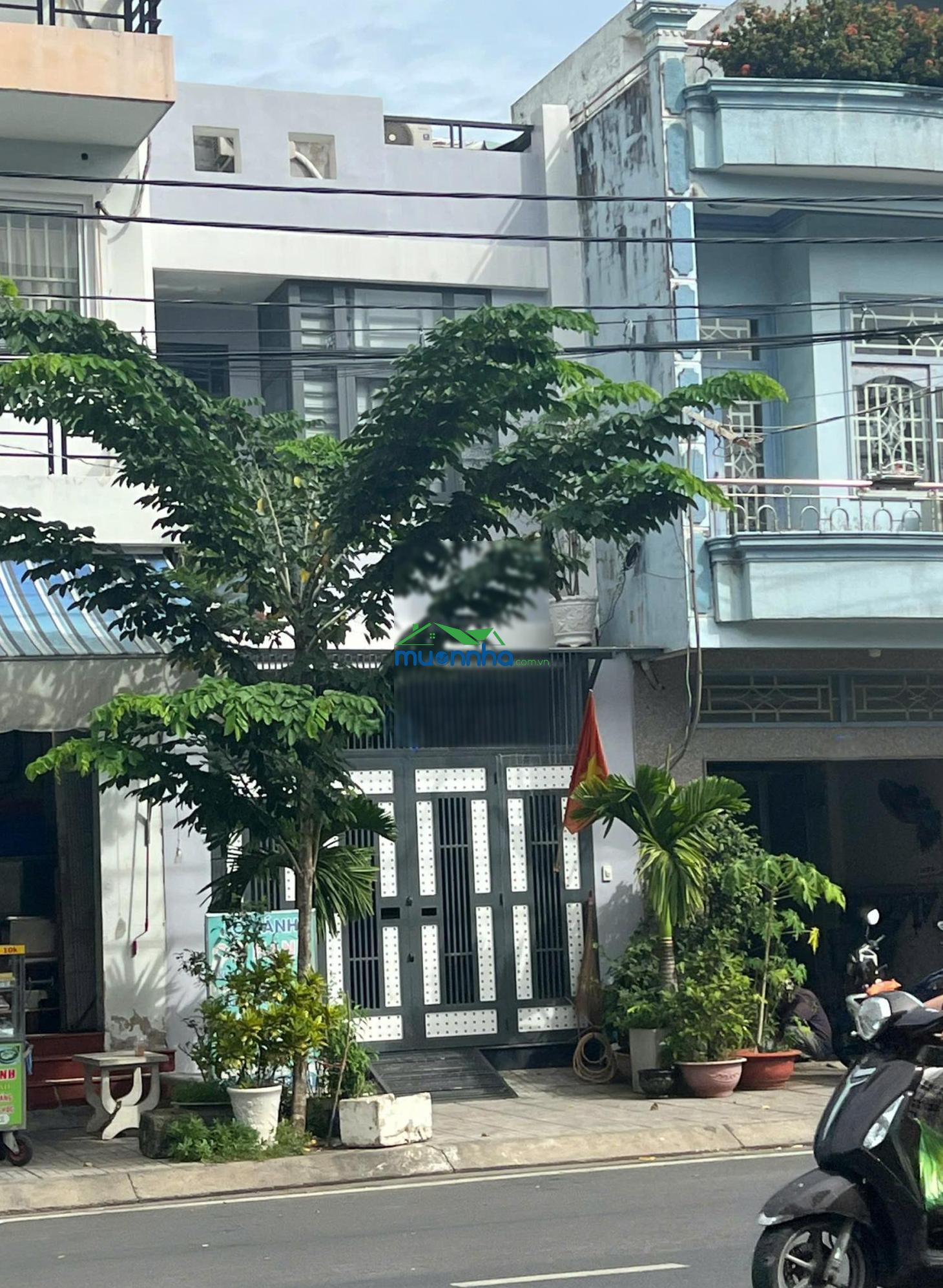 Bán gấp nhà ngay vòng xoay an lạc, đường trần đại nghĩa, đang cho thuê 14 tr/tháng, giá 1 tỷ 2 - 3
