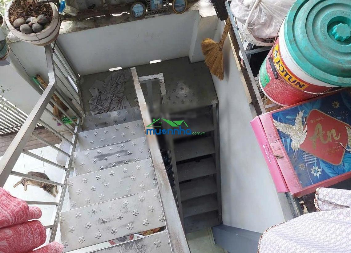 Bán nhà đường tam châu thủ đức - một căn nhà, hai không gian sử dụng riêng biệt