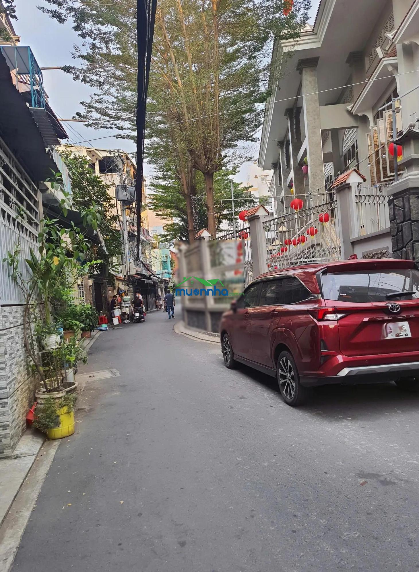 Ngang lớn gần 6m, dt: 5,6x10,5m, cn: 51,8m² phạm văn hai, tân bình chỉ 9,5tỷ tl nhà 5 tầng gấp bán