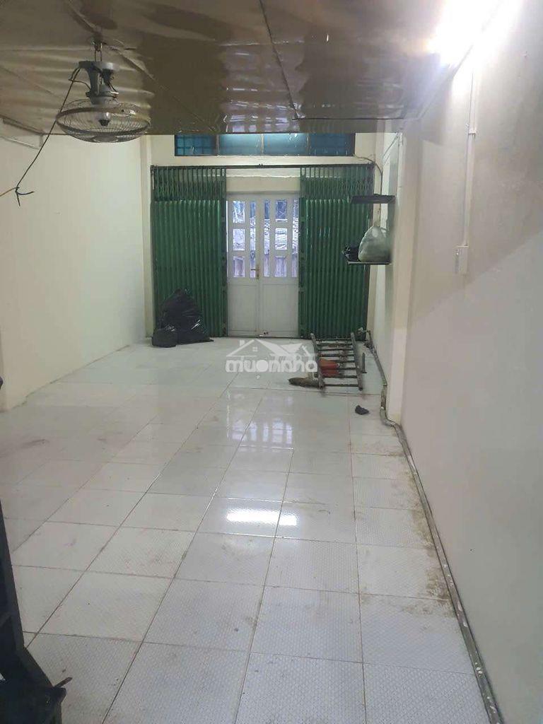 Cho thuê nhà hẻm 3,5m đường lê thị bạch cát, p11, quận 11 - 2