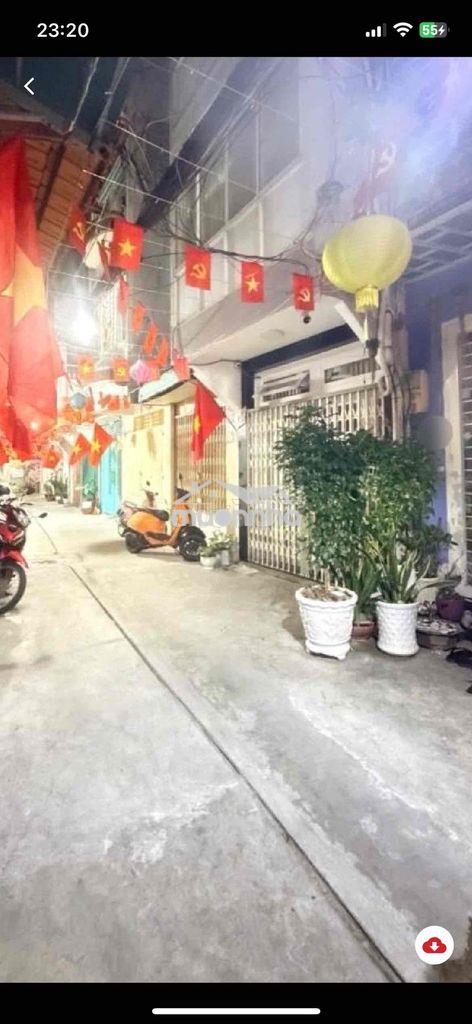 🍀Nhà. bán. sát chợ bà chiểu  gần mặt tiền bạch đằng 27 m2 -2 tầng btct
