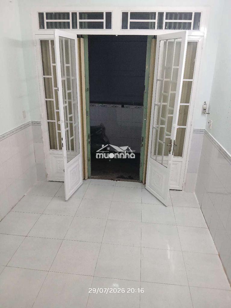 Nhà nguyên căn  1 trêt 2 lầu.. hoàn thiện mới.   - 3
