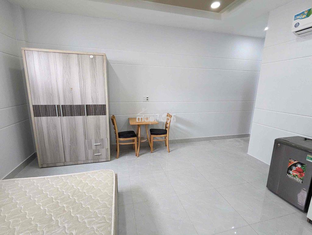 Studio cửa sổ full nt rộng ngay phan đăng lưu - 3