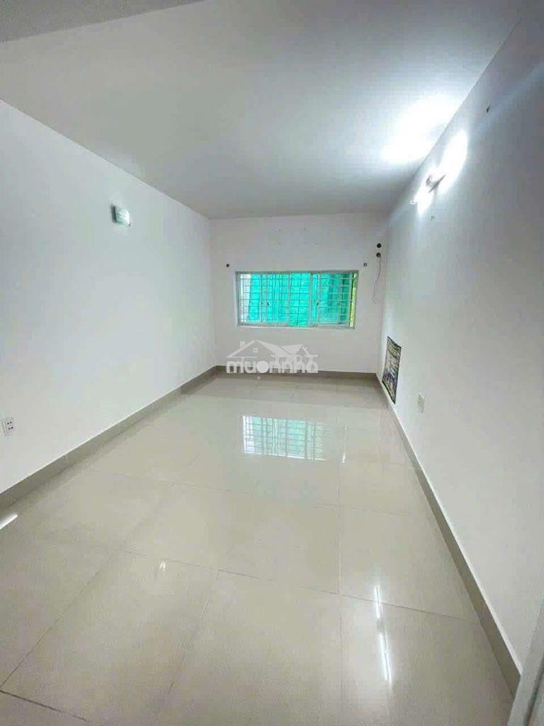Nhà 1 trệt 2 lầu 4pn hẻm 1135 huỳnh tấn phát quận 7 - 2
