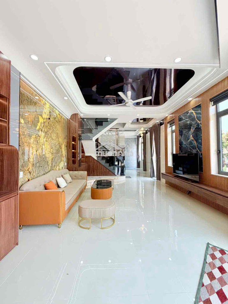 Chủ cần bán gấp căn góc ngay trung tâm bình dương- nay là tp hcm - 2