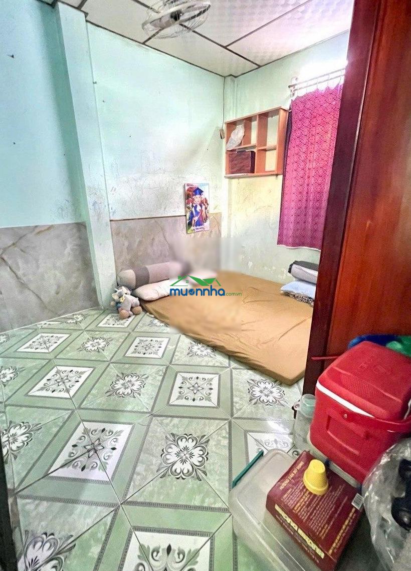 Cần bán gấp nhà trung tâm quận 5 cũ