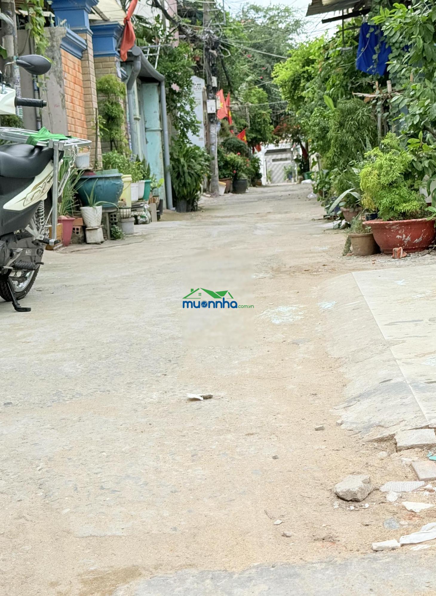 Đất 100m nơ trang long, p.13 bình thạnh hẻm 5m xe hơi thông rạch xuyên tâm 13 tỷ tl