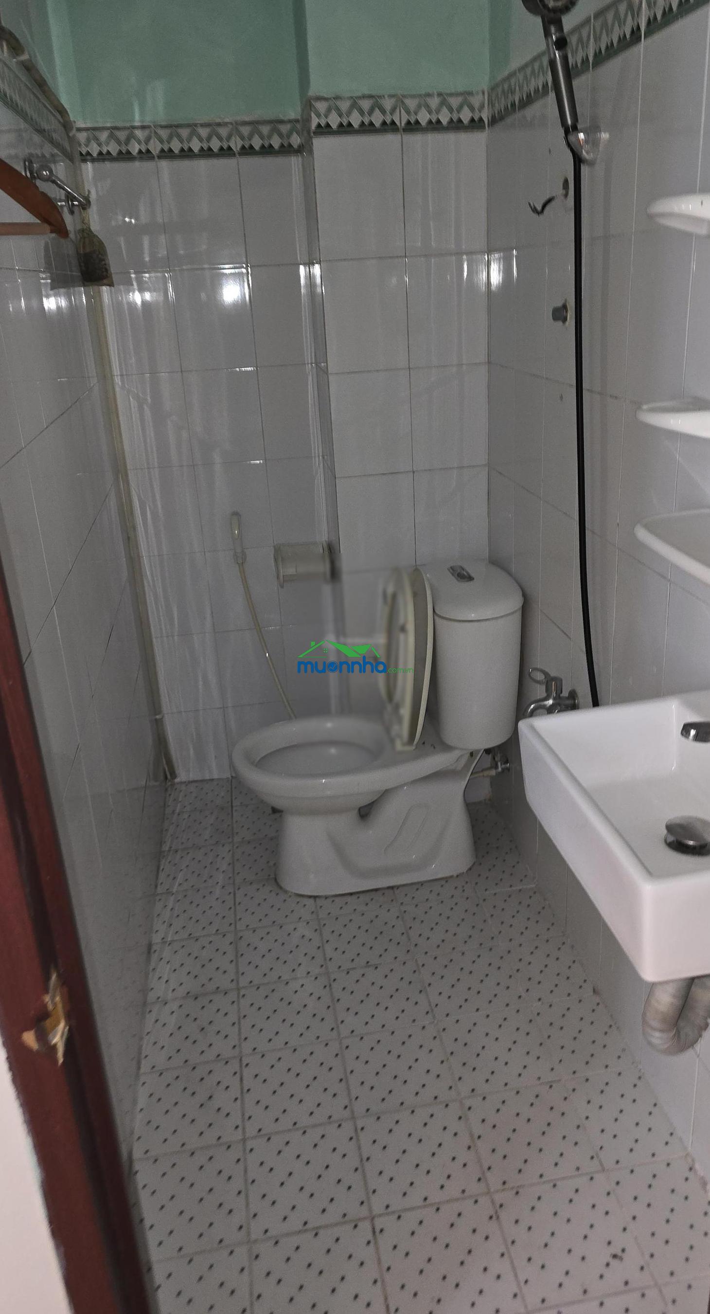 Bán nhà 3 tầng hẻm ô tô trung tâm quận 3 (cách mt trương định 8m)