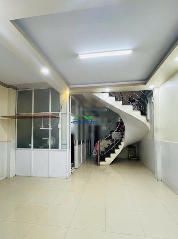 Chỉ 7 tỷ xíu ch dịch vụ gần aeon bình tân, dt cực khủng (128m2) dòng tiền ổn định