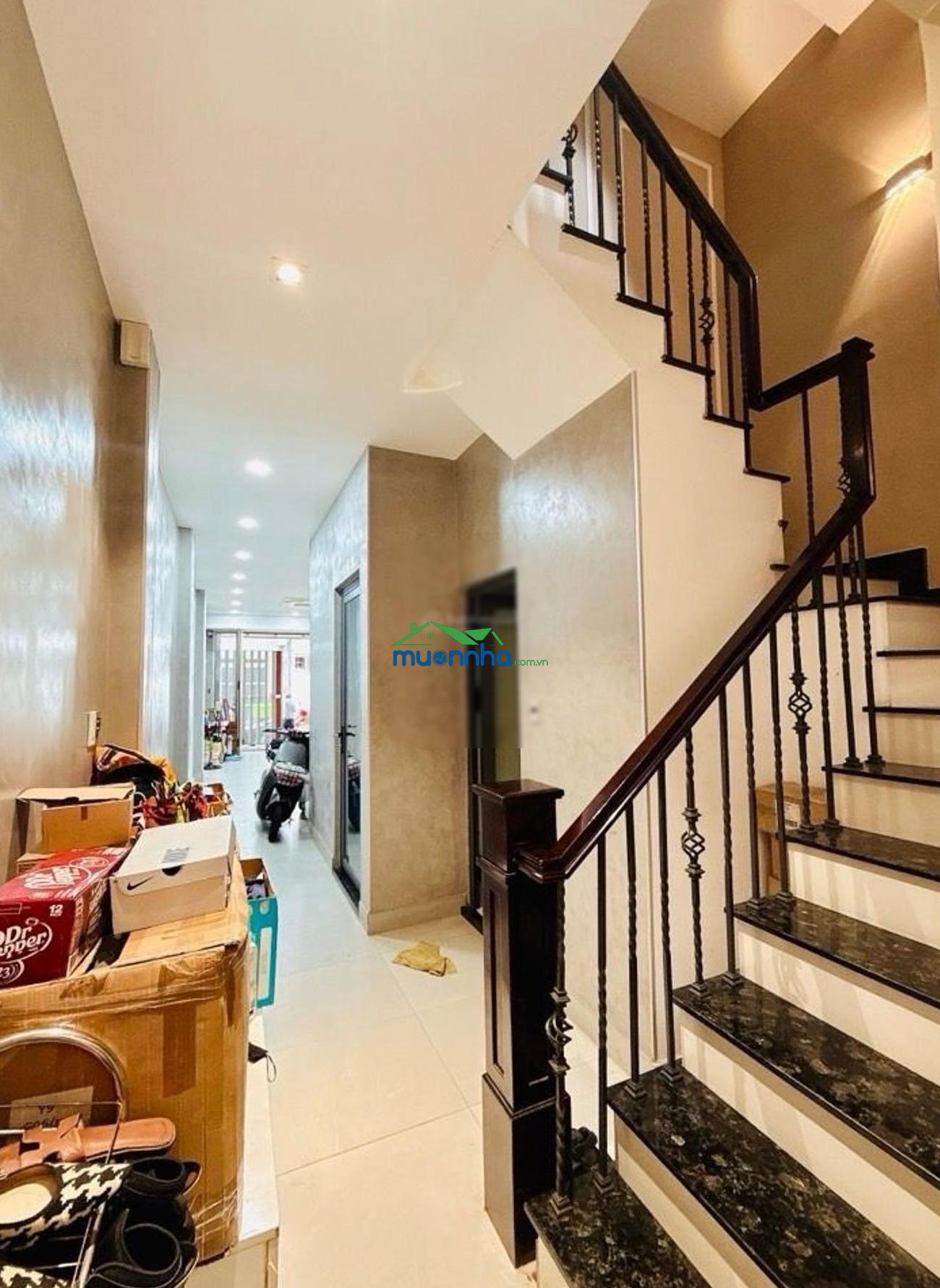 Bán nhà quận 4, tôn đản, 5 tầng, 62m², cách 20m ra mặt tiền đường, giá: 8,4 tỷ - 4