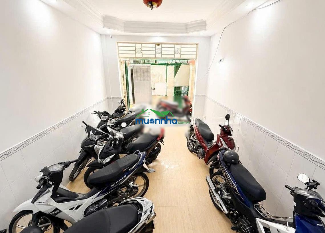 Bán chdv đường nguyễn thượng hiền bình thạnh thu nhập sẵn 33 tr/tháng
