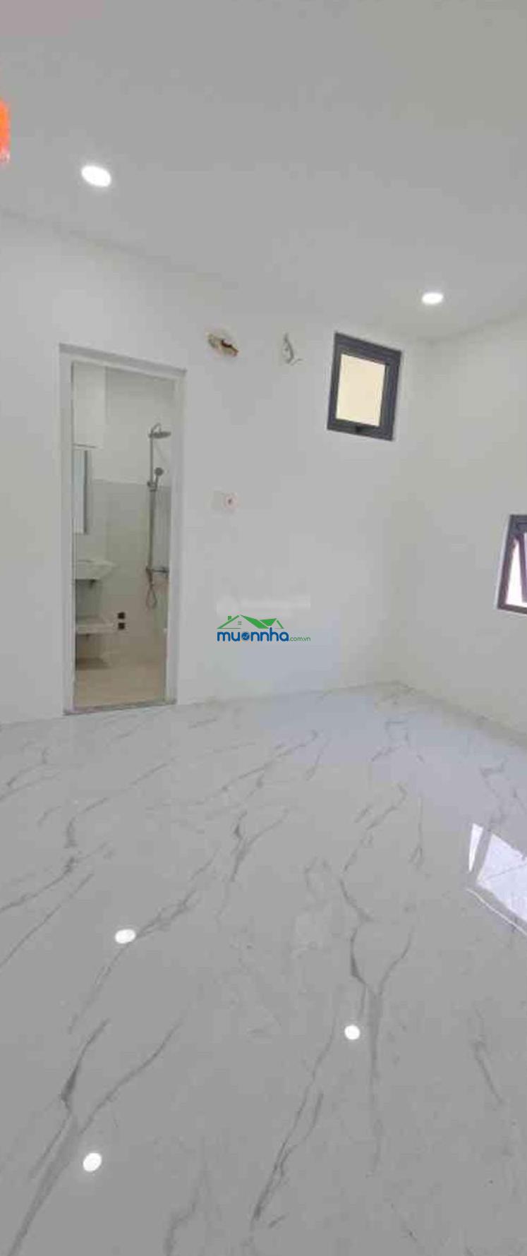 Ngang 6m nhà 3 tầng 86m² gần khu công nghệ cao chỉ 7,7 tỷ