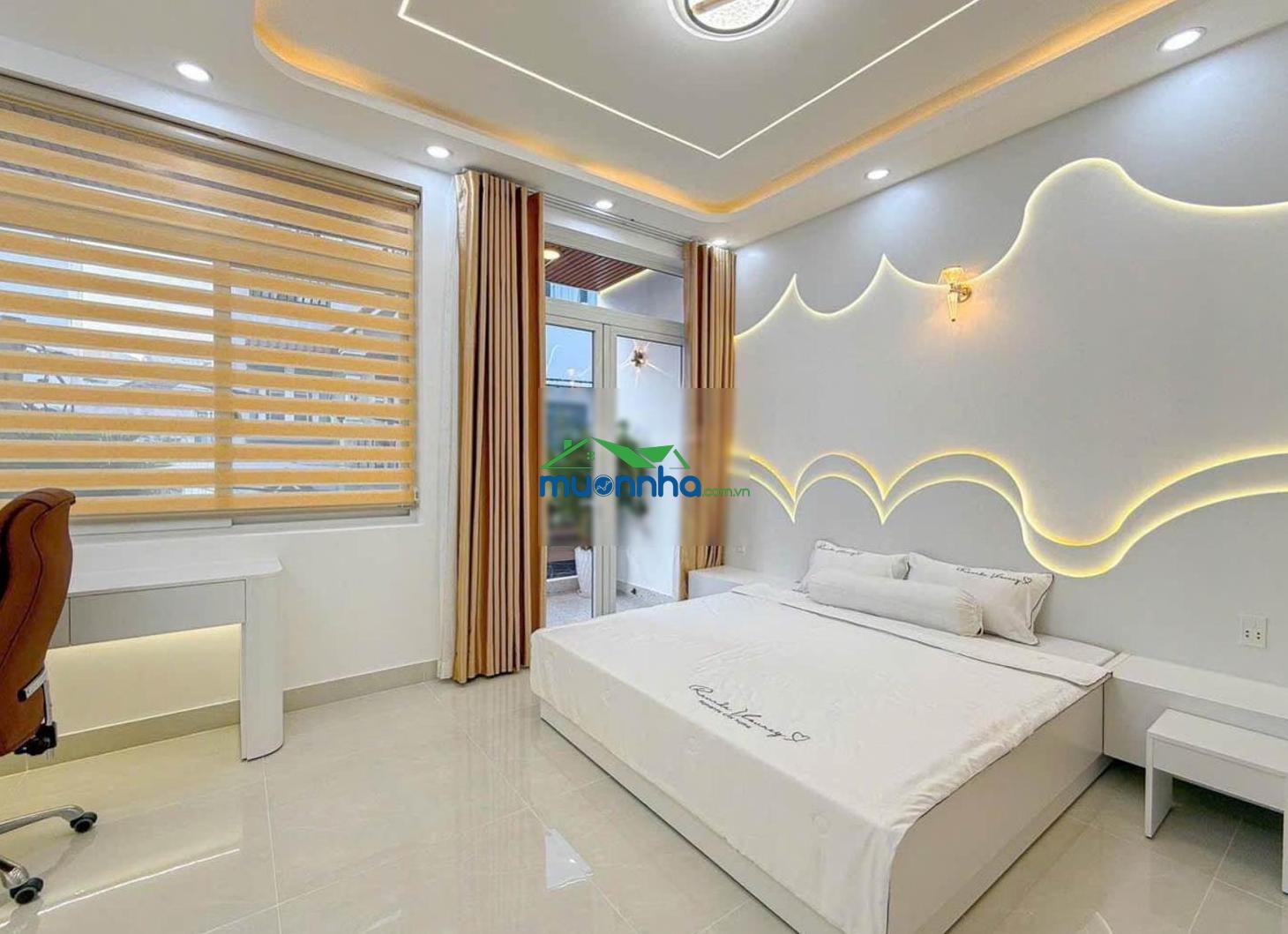 Mặt tiền đường ô tô, 60m², 3 tầng, 4pn, ngang to 5m, sát chợ cao thị chính, quận 7, chỉ 9,99 tỷ tl - 2